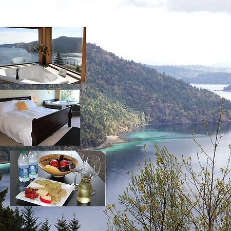 Moon Water Lodge Malahat Eksteriør bilde