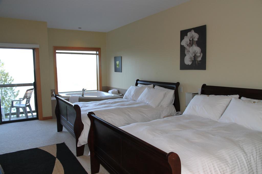 Moon Water Lodge Malahat Rom bilde